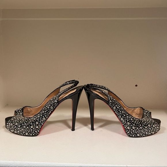 Christian Louboutin Heels Studded size 40.5 - Picture 3 of 10